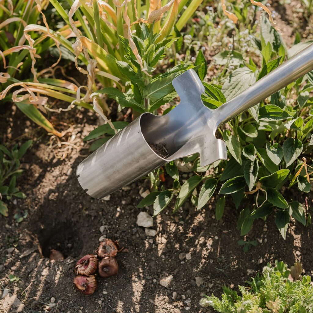 Kent & Stowe Stainless Steel Long Handled Bulb Planter 5060396797033 2